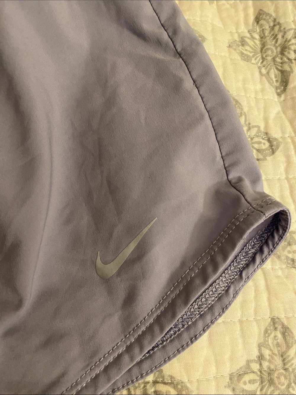 Nike Women’s Light Purple Athletic Shorts - Picture 2 of 8
